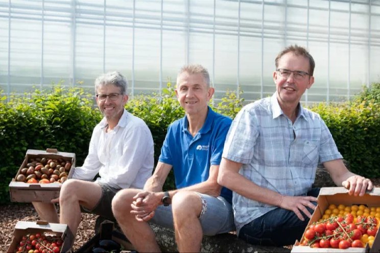 BioVerbeek gebruikt restafval als compost BioVerbeek gebruikt restafval als compost