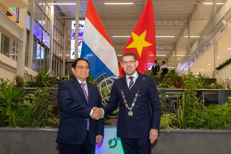 Premier Vietnam bezoekt World Horti Center Premier Vietnam bezoekt World Horti Center