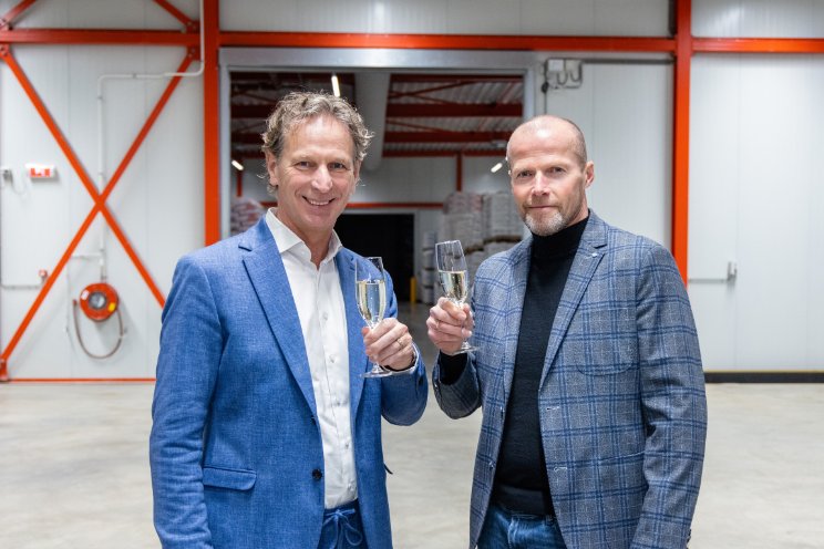 Royal Brinkman opent nieuw distributiecentrum Royal Brinkman opent nieuw distributiecentrum
