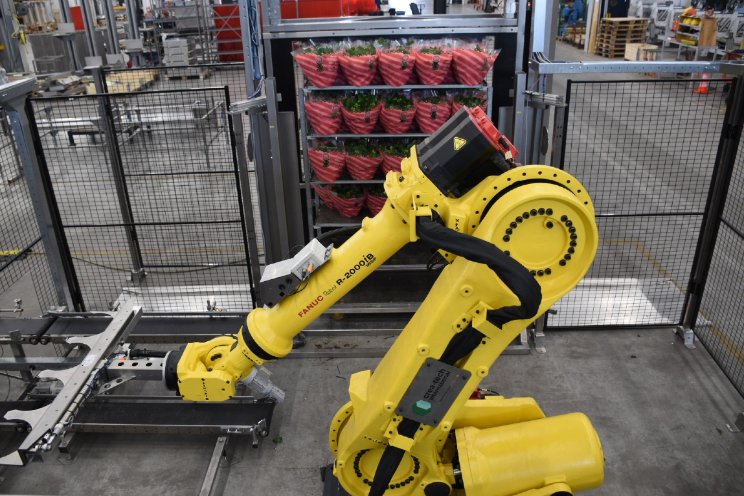 Karrenlader-robot SV.CO voor laden losse planten Karrenlader-robot SV.CO voor laden losse planten