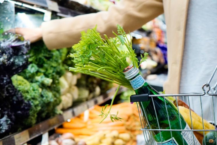 Consumptie huishoudens groeit met bijna 3% Consumptie huishoudens groeit met bijna 3%